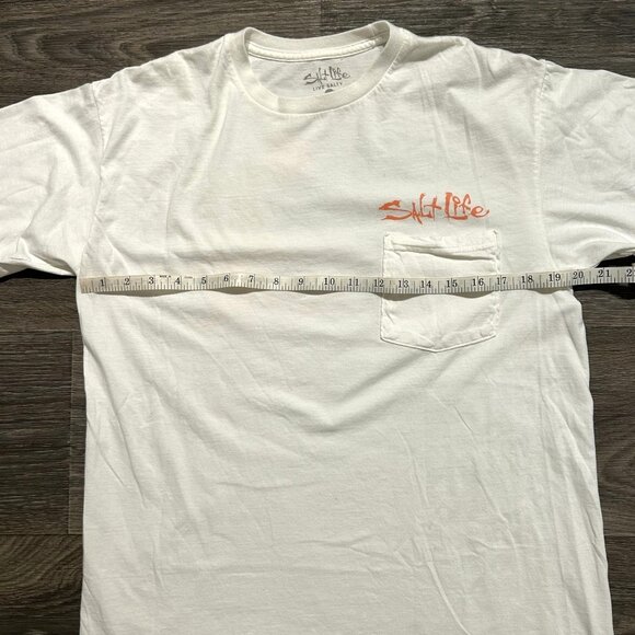 Lot 2 Salt Life White Graphic T-Shirts Medium Maui Strong & Keep Palm Carry On - Picture 13 of 15